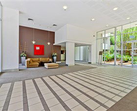 Oaks Mews - Tourism Caloundra 0