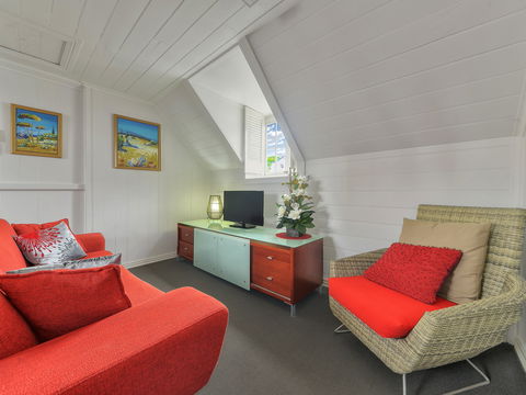 One Thornbury Boutique Bed & Breakfast - Tourism Caloundra 12