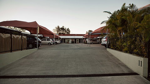BEST WESTERN Caboolture Central Motor Inn - Tourism Caloundra 3