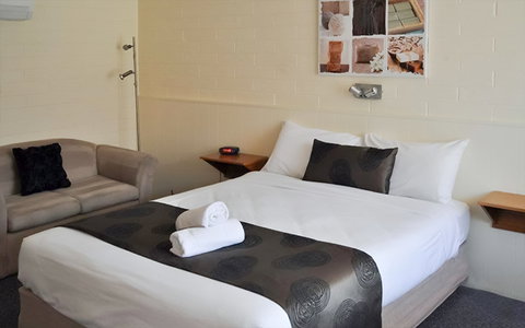 Best Western Melaleuca Motel - Tourism Caloundra 2