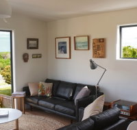 Beaumaris Beach Pad - Tourism Caloundra