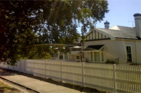 Sheffield B & B - Tourism Caloundra 0
