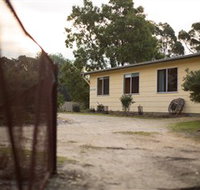 Shuckers Cottages - Tourism Caloundra