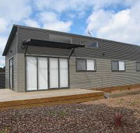 Bicheno Holiday Rentals - Hazards View Drive Coles Bay - Tourism Caloundra