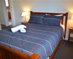 Freycinet Sands - Tourism Caloundra 3