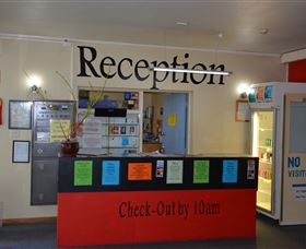 Tasman Backpackers - Tourism Caloundra 3