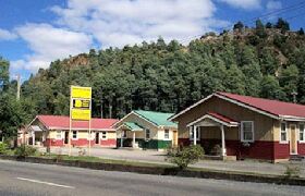 Mountain View Motel (Queenstown) - Tourism Caloundra 0