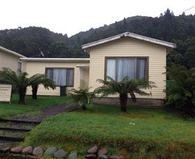 Queenstown Cottages - Owen - Tourism Caloundra 0