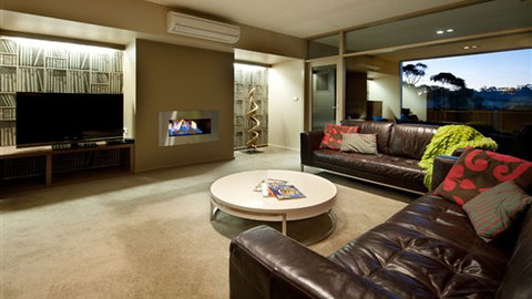 Mineral Spa Villas - Tourism Caloundra 0