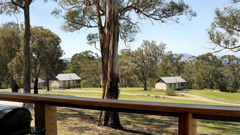 Yering Gorge Cottages - Tourism Caloundra 0