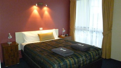 Otway Gate Motel - Tourism Caloundra 1