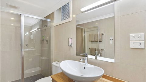 Best Western Melbourne's Princes Park Motor Inn - Tourism Caloundra 6