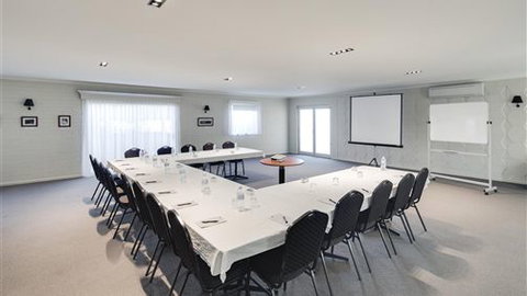 Comfort Inn Drouin - Tourism Caloundra 1