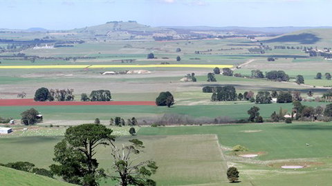 Abergeldie Bed & Breakfast - Tourism Caloundra 2