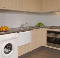 Punthill Apartment Hotels - Burwood - Tourism Caloundra