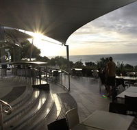 Stradbroke Island Beach Hotel Spa Resort - Tourism Caloundra