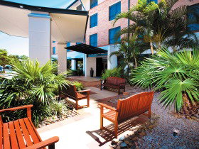 Travelodge Hotel Garden City Brisbane - Tourism Caloundra 2
