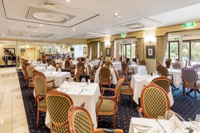 Canterbury International Hotel - Tourism Caloundra 4