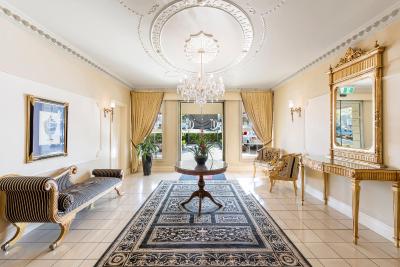 Canterbury International Hotel - Tourism Caloundra 10