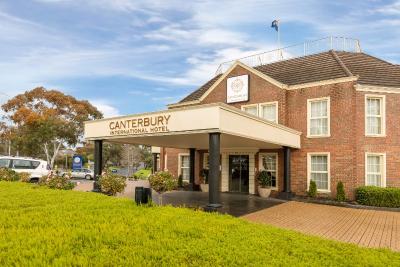 Canterbury International Hotel - Tourism Caloundra 12