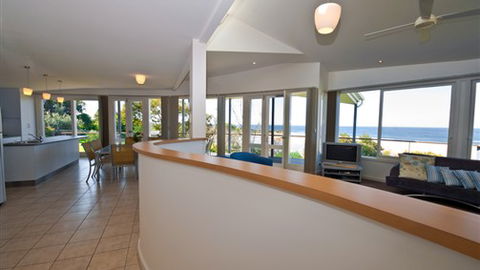 HolidayMakers - Tourism Caloundra 4