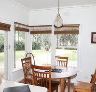 Riga Country Retreat - Tourism Caloundra