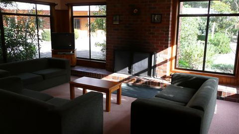 UC Camping Acacia - Tourism Caloundra 1