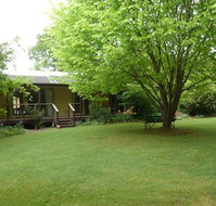 Annie's Garden Retreat - Tourism Caloundra