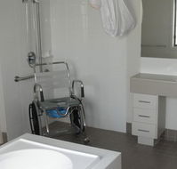 Frankston Accessible Holiday House - Tourism Caloundra