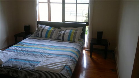 Vals Retreat - Tourism Caloundra 3