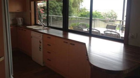Jacks Villa - Tourism Caloundra 1