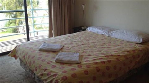 Jacks Villa - Tourism Caloundra 4