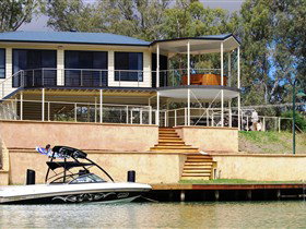 Cascades On The River - Tourism Caloundra 0