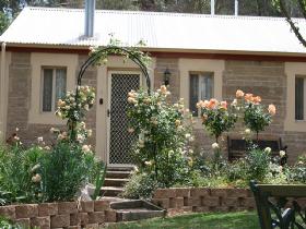 Clare Valley Cottages - Tourism Caloundra 0