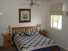 Clare Valley Cottages - Tourism Caloundra 1