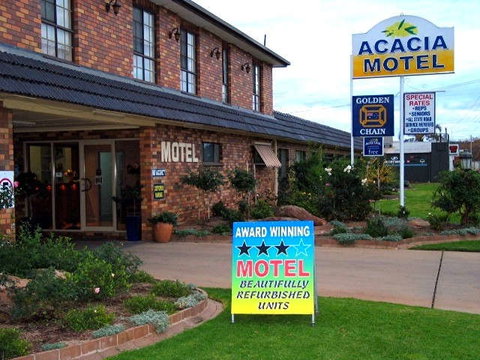 Acacia Motel - Tourism Caloundra 0