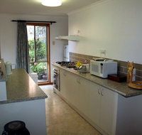 Adrienne's Place on the Hill - Tourism Caloundra