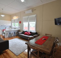 Ain Garth Self Catering Accommodation - Tourism Caloundra