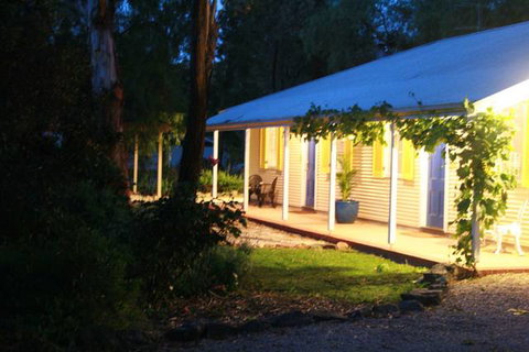 Amy's House - Tourism Caloundra 0