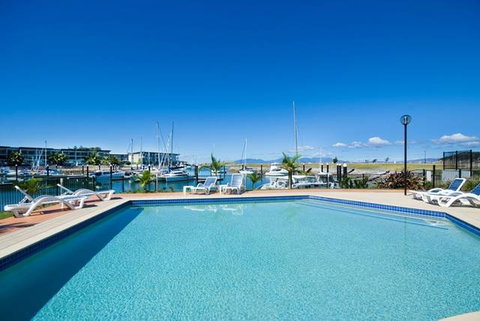 Beachside At Magnetic Harbour - Tourism Caloundra 3