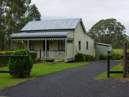 Belvoir B & B Cottages - Tourism Caloundra 0