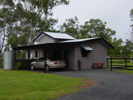 Belvoir B & B Cottages - Tourism Caloundra 4