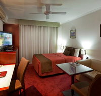 BEST WESTERN Ensenada Motor Inn  Suites - Tourism Caloundra
