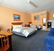 BEST WESTERN Melaleuca Motel  Apartments - Tourism Caloundra