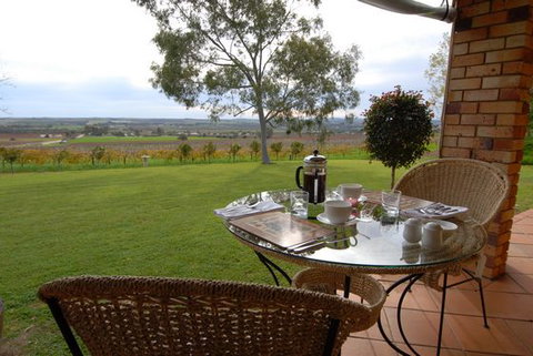 Blickinstal Barossa Valley Retreat - Tourism Caloundra 0