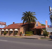 Burke  Wills Motor Inn - Tourism Caloundra