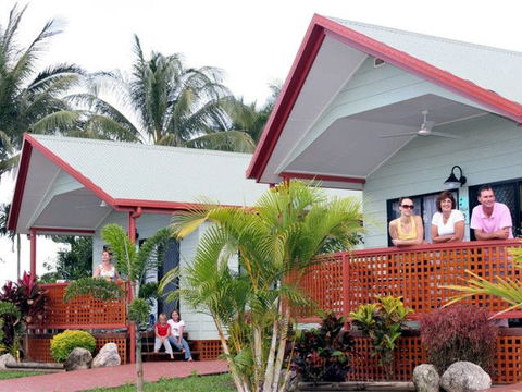 Cairns Coconut Holiday Resort - Tourism Caloundra 1