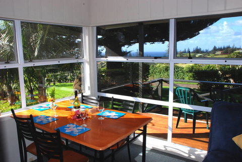 Cascade Garden Apartments - Tourism Caloundra 4