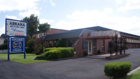Arkana Motor Inn & Terrace Apartments - Tourism Caloundra 3