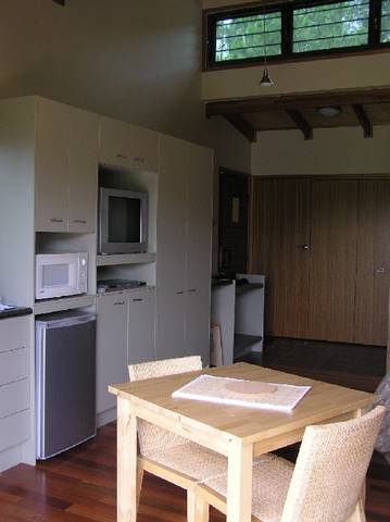 Dayboro Cottages & Llama Walks - Tourism Caloundra 1